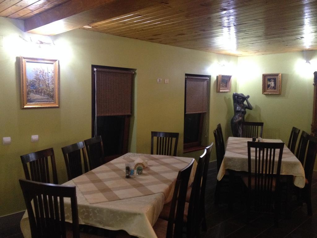 Pensiunea Carmen Bucium  Buitenkant foto
